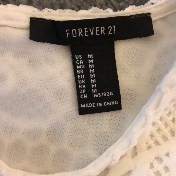 Lace Dress - Picture 2 of 3